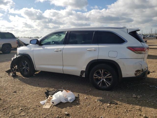5TDJKRFH7GS318656 - 2016 TOYOTA HIGHLANDER XLE 白色 照片 2