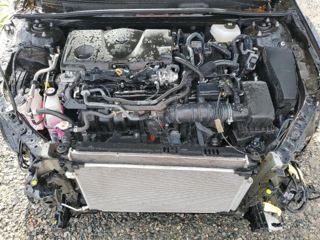 4T1DBADK8SU502050 - 2025 TOYOTA CAMRY XSE შავი ფოტო 11