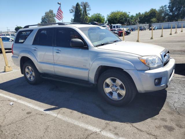 JTEZU14RX80101211 - 2008 TOYOTA 4RUNNER SR5 SILVER photo 4