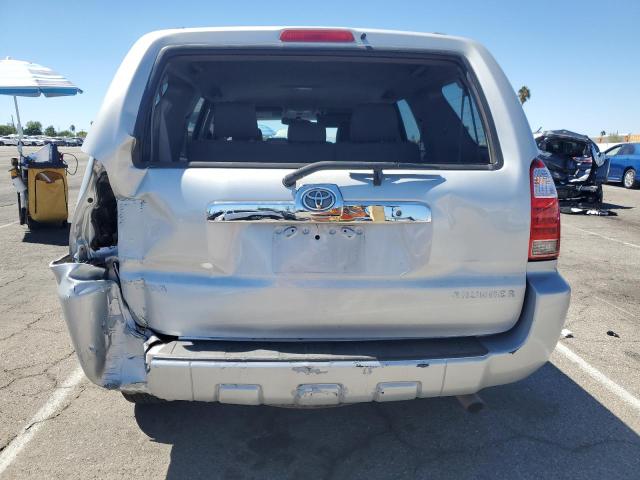 JTEZU14RX80101211 - 2008 TOYOTA 4RUNNER SR5 SILVER photo 6
