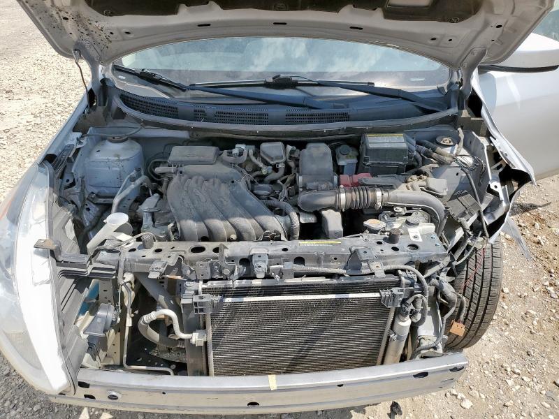 3N1CN7AP2KL857397 - 2019 NISSAN VERSA S Srebrny zdjęcie 11