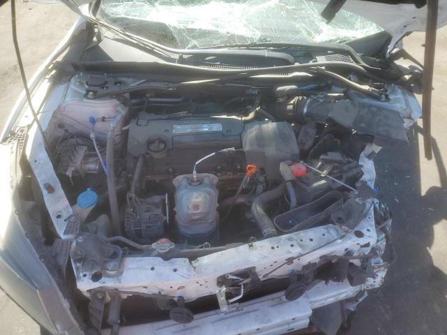 1HGCR2F50FA041685 - 2015 HONDA ACCORD SPORT 白色 照片 11