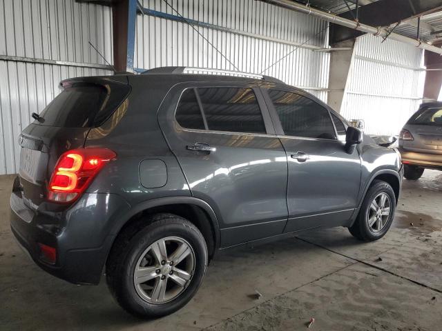 KL7CJPSB8JB659075 - 2018 CHEVROLET TRAX 1LT Сірий фото 3