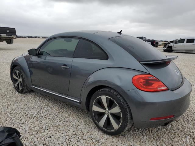 3VW4A7AT6CM634542 - 2012 VOLKSWAGEN BEETLE TURBO CHARCOAL photo 2