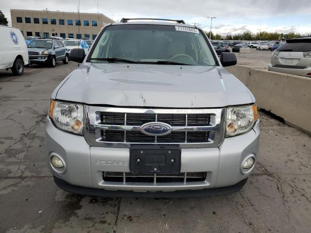 1FMCU03G89KA16003 - 2009 FORD ESCAPE XLT SILVER photo 5