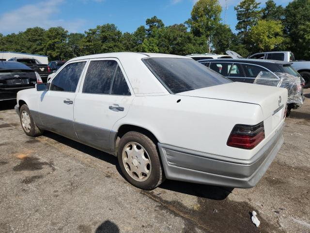 WDBEA32E6SC263753 - 1995 MERCEDES-BENZ E 320 BASE WHITE photo 2