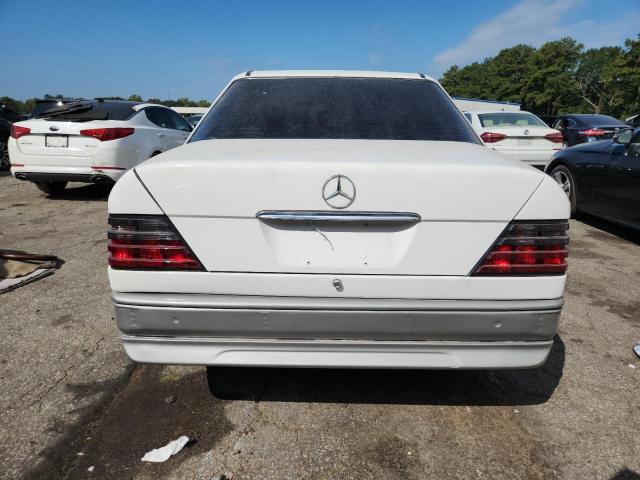 WDBEA32E6SC263753 - 1995 MERCEDES-BENZ E 320 BASE WHITE photo 6