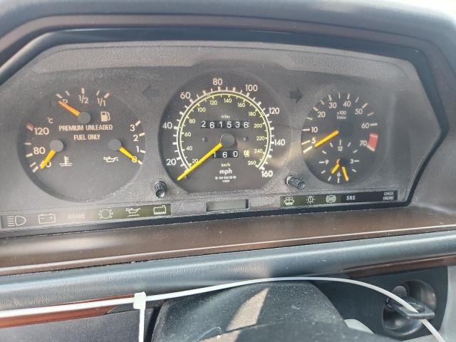 WDBEA32E6SC263753 - 1995 MERCEDES-BENZ E 320 BASE WHITE photo 9