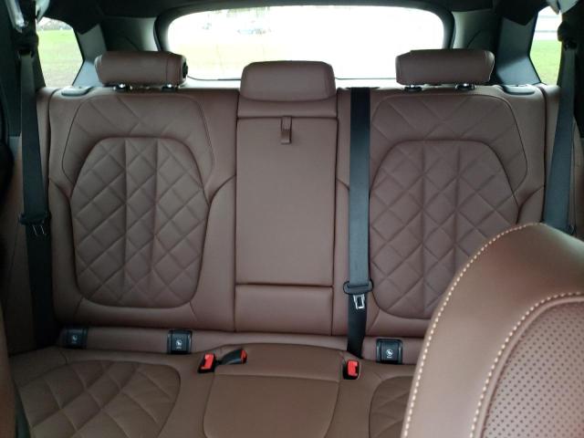 5UXTA6C02P9S00701 - 2023 BMW X5 XDRIVE45E WHITE photo 10