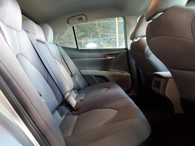 4T1C31AK1NU589050 - 2022 TOYOTA CAMRY LE Gümüş foto 10