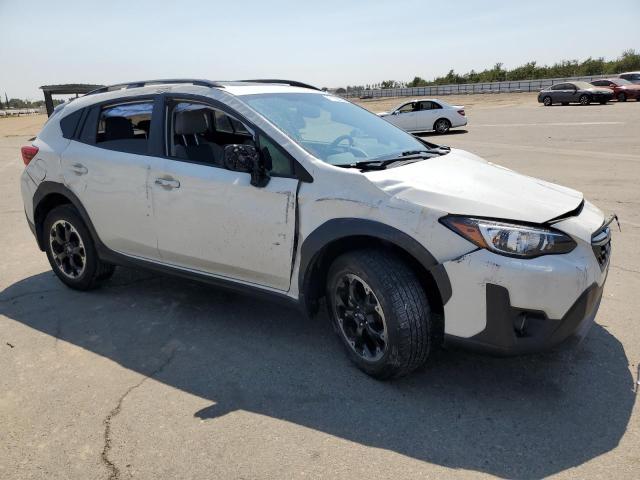 JF2GTAEC3M8204783 - 2021 SUBARU CROSSTREK PREMIUM WHITE photo 4