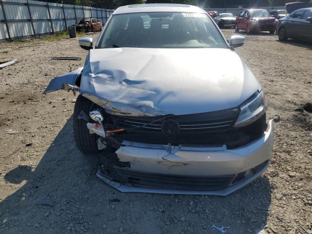 3VWDP7AJ0DM257124 - 2013 VOLKSWAGEN JETTA SE SILVER photo 5