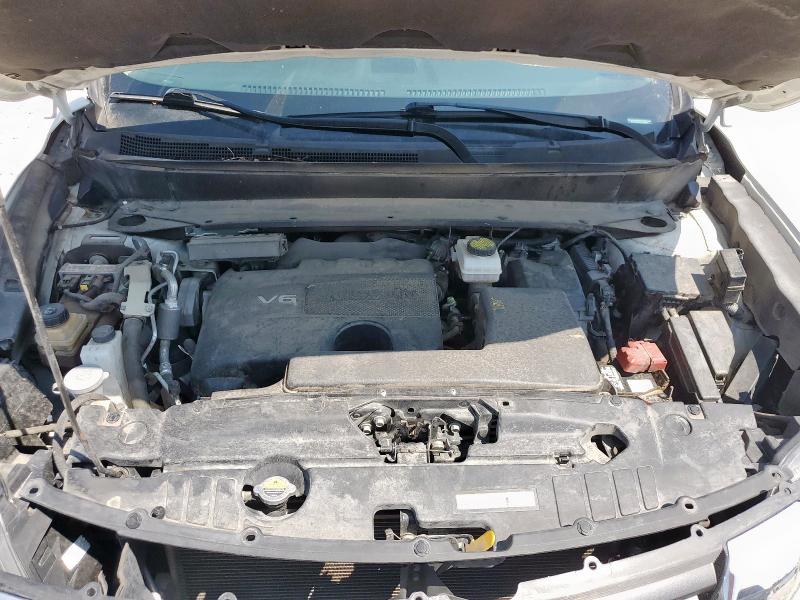 5N1DR2MMXJC656301 - 2018 NISSAN PATHFINDER S Biały zdjęcie 12