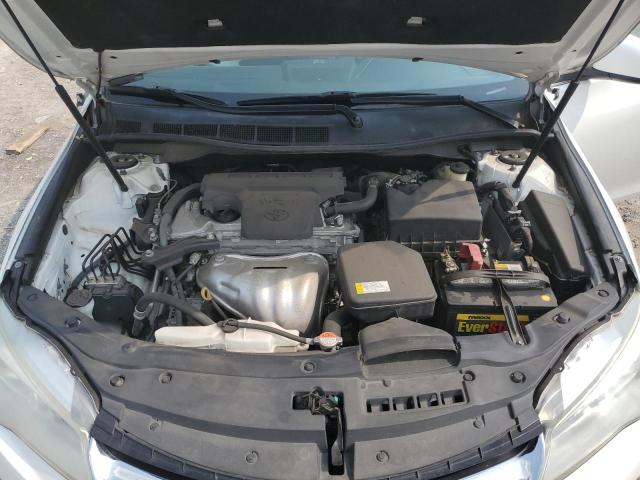 4T1BF1FKXGU165512 - 2016 TOYOTA CAMRY LE WHITE photo 11