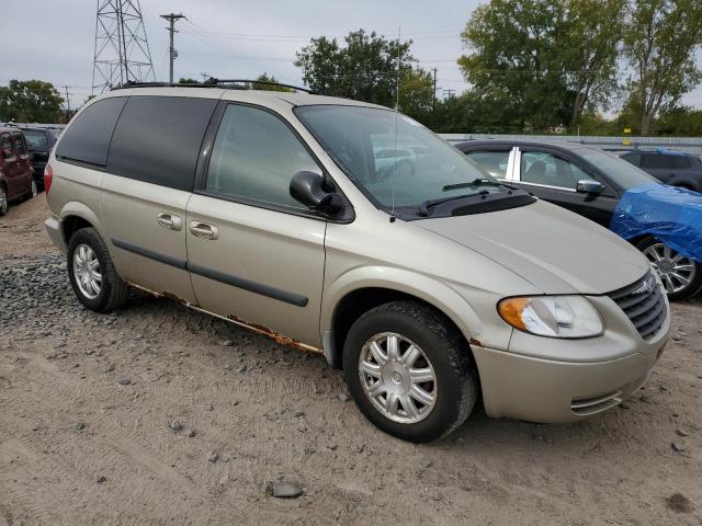 1A4GP45R96B540799 - 2006 CHRYSLER TOWN AND C GOLD photo 4