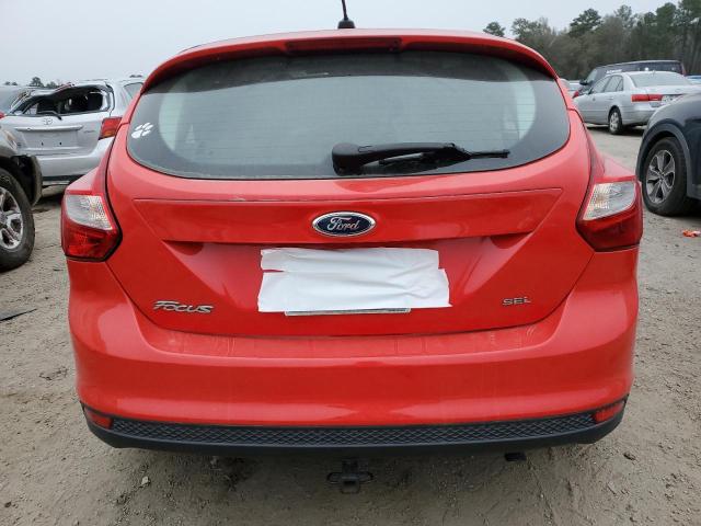 1FAHP3M21CL200583 - 2012 FORD FOCUS SEL RED photo 6