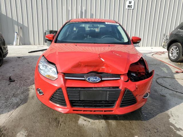 1FADP3K26DL130162 - 2013 FORD FOCUS SE RED photo 5