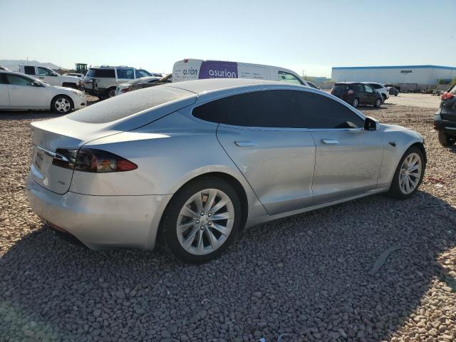 5YJSA1E22HF191424 - 2017 TESLA MODEL S SILVER photo 3