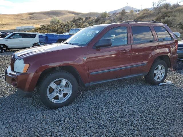 1J8HR48P67C692722 - 2007 JEEP GRAND CHER LAREDO BURGUNDY photo 1