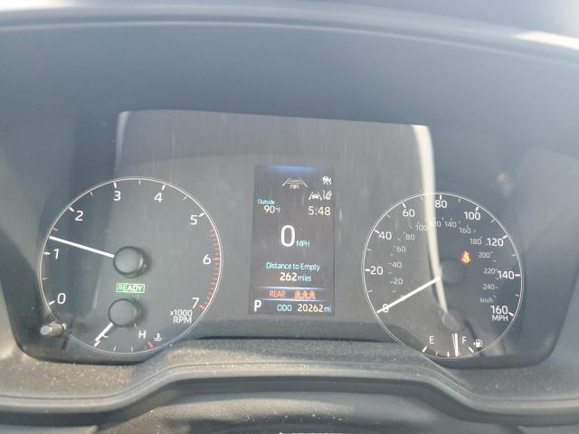 JTDBCMFEXRJ035226 - 2024 TOYOTA COROLLA LE SILVER photo 9