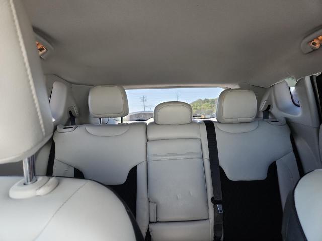 3C4NJDBB8JT175352 - 2018 JEEP COMPASS LATITUDE Blanc photo 10