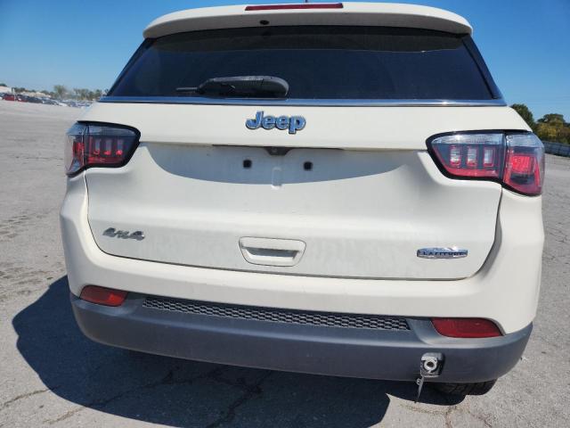 3C4NJDBB8JT175352 - 2018 JEEP COMPASS LATITUDE Blanc photo 6