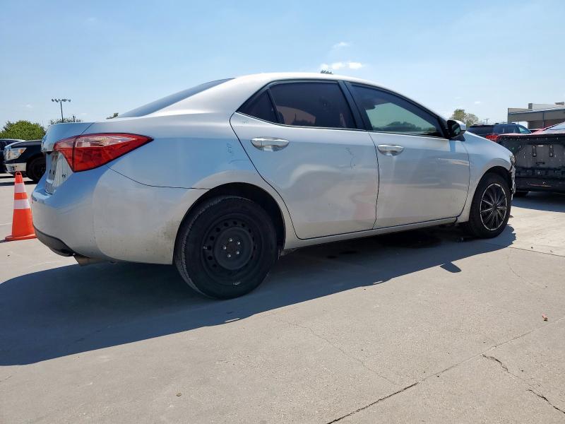 5YFBURHE0JP790196 - 2018 TOYOTA COROLLA L SILVER photo 3