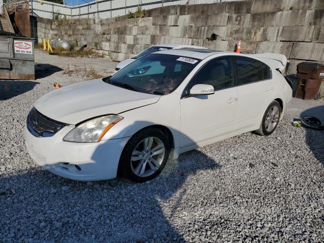 2011 NISSAN ALTIMA SR, 