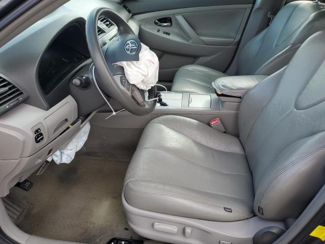 4T4BF3EK3BR205974 - 2011 TOYOTA CAMRY BASE GRAY photo 7