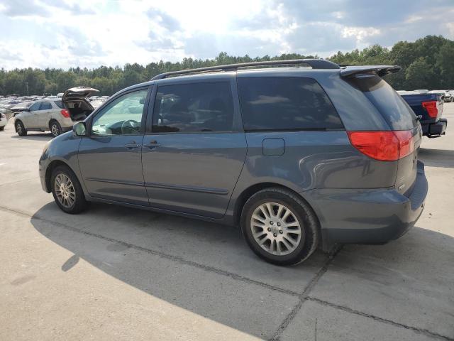 5TDYK4CC3AS312547 - 2010 TOYOTA SIENNA XLE BLUE photo 2