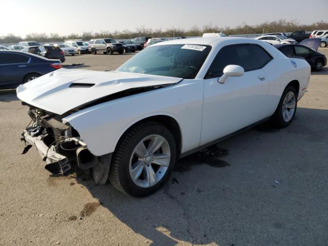 2C3CDZAG4GH300474 - 2016 DODGE CHALLENGER SXT WHITE photo 1