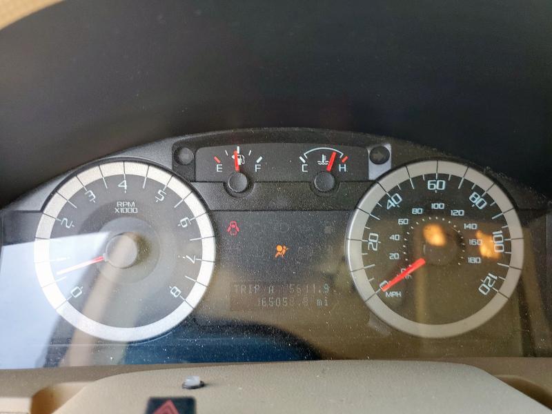 1FMCU0DG2BKA69557 - 2011 FORD ESCAPE XLT WHITE photo 9