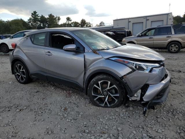 NMTKHMBX0JR015162 - 2018 TOYOTA C-HR XLE SILVER photo 4