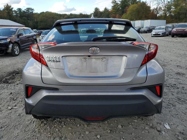 NMTKHMBX0JR015162 - 2018 TOYOTA C-HR XLE SILVER photo 6