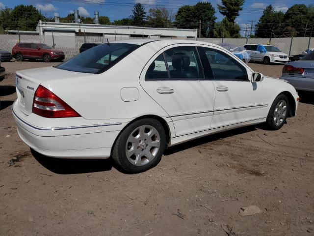 WDBRF92H96F780985 - 2006 MERCEDES-BENZ C280 280 4MATIC WHITE photo 3