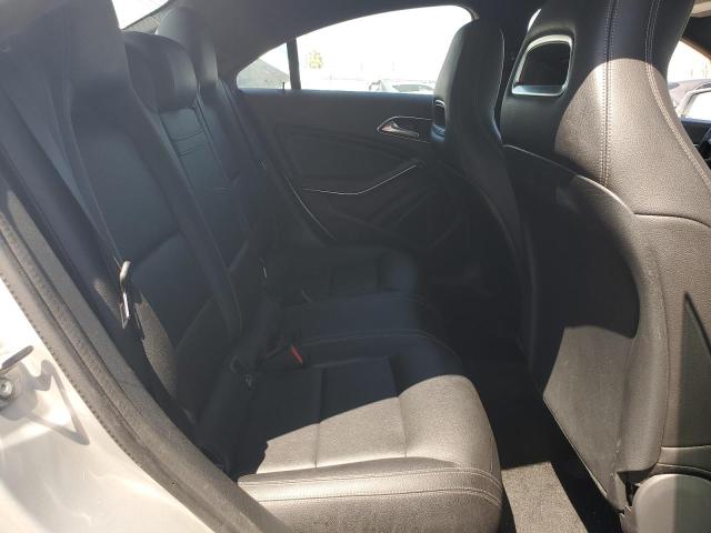 WDDSJ4GB2KN723557 - 2019 MERCEDES-BENZ CLA 250 4MATIC SILVER photo 10