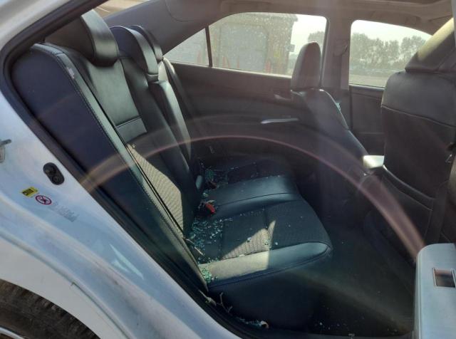 4T1BF1FK2CU548371 - 2012 TOYOTA CAMRY BASE WHITE photo 10