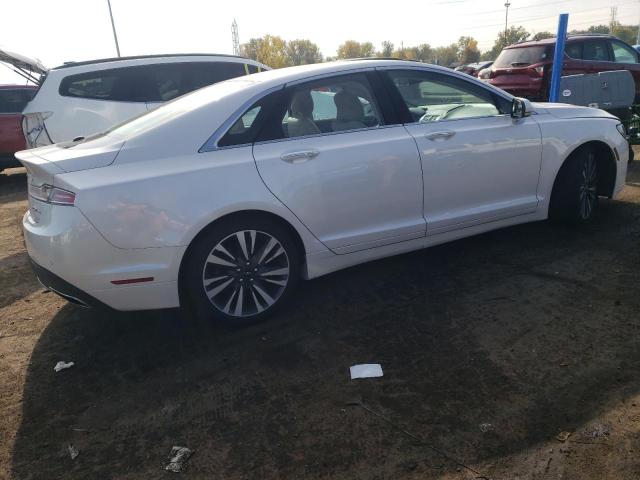 3LN6L5F99JR609881 - 2018 LINCOLN MKZ RESERVE WHITE photo 3