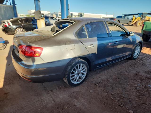 3VW3L7AJ0BM085570 - 2011 VOLKSWAGEN JETTA TDI SILVER photo 3