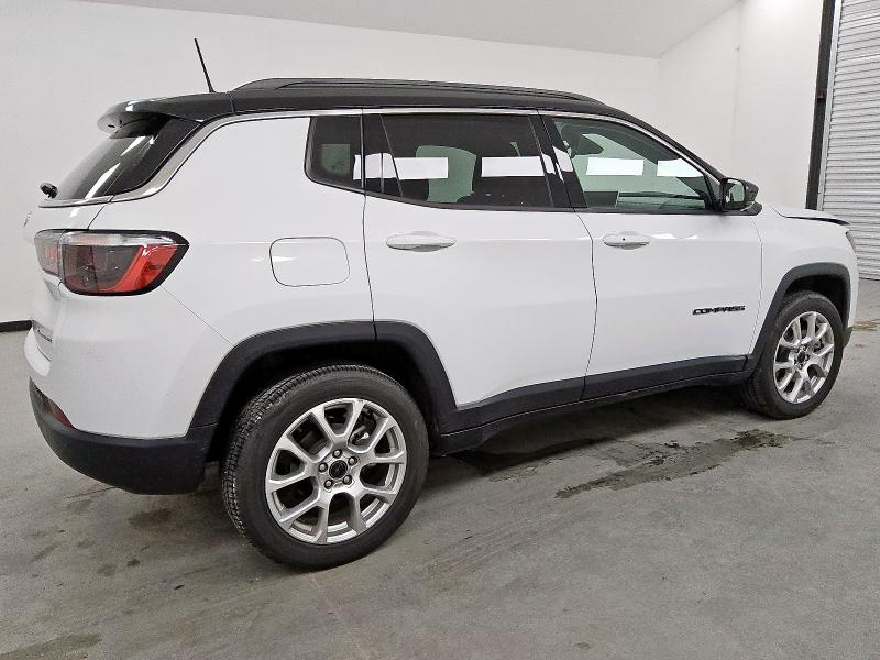 3C4NJDCN4ST512402 - 2025 JEEP COMPASS LIMITED WHITE photo 3