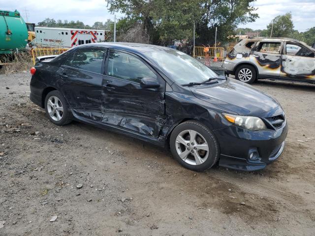 2T1BU4EE8BC744897 - 2011 TOYOTA COROLLA BASE Schwarz Foto 4