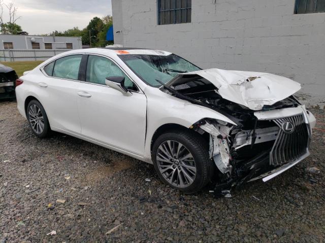 58AD11D11MU006500 - 2021 LEXUS ES 250 BASE WHITE photo 4