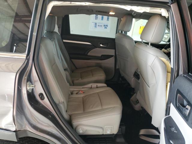 5TDJZRFH7KS712324 - 2019 TOYOTA HIGHLANDER SE GRAY photo 11