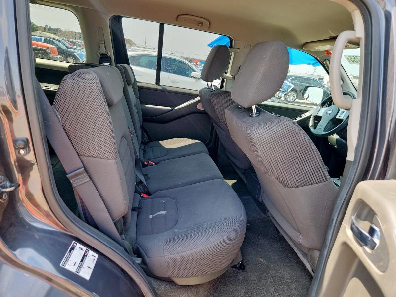 5N1AR1NN6BC633927 - 2011 NISSAN PATHFINDER S GRAY photo 11