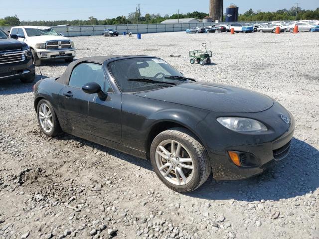 JM1NC2EF4A0211712 - 2010 MAZDA MX-5 MIATA BLACK photo 4