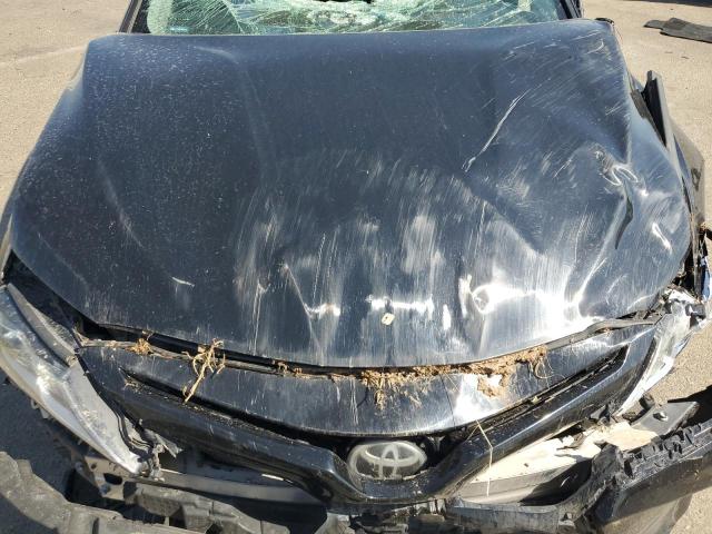 4T1B11HK2JU093627 - 2018 TOYOTA CAMRY L BLACK photo 11