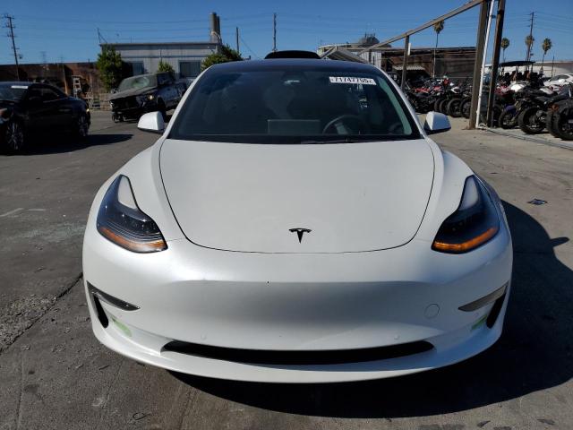 5YJ3E1EA9NF306791 - 2022 TESLA MODEL 3 WHITE photo 5