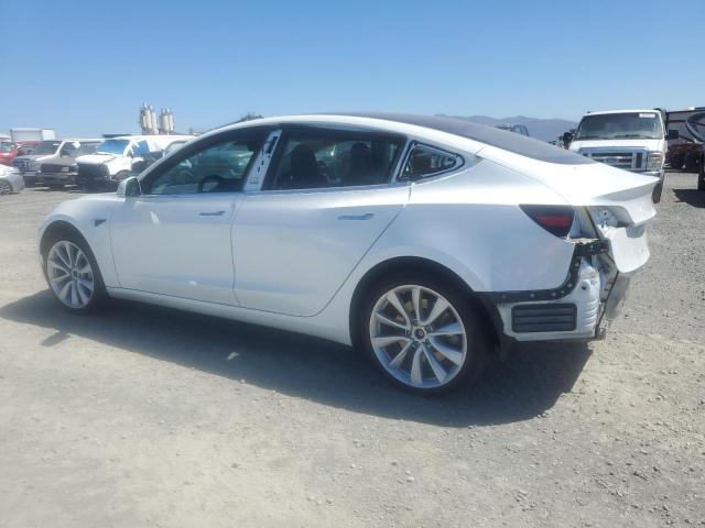 5YJ3E1EA8JF018352 - 2018 TESLA MODEL 3 Biały zdjęcie 2