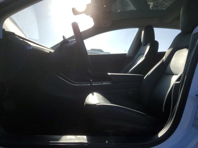 5YJ3E1EA8JF018352 - 2018 TESLA MODEL 3 Biały zdjęcie 7