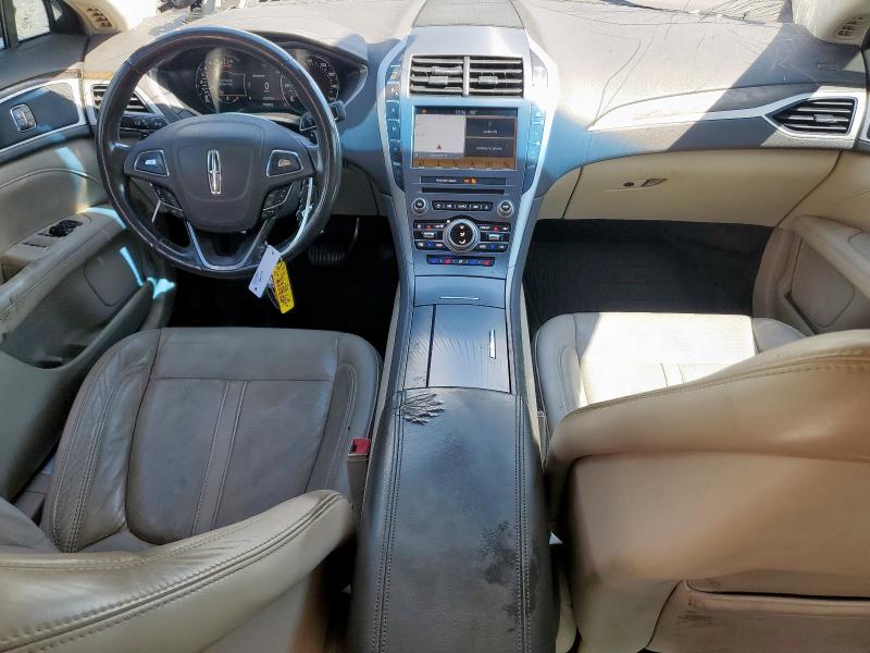 3LN6L5FC4HR649386 - 2017 LINCOLN MKZ RESERVE იასამნისფერი ფოტო 8